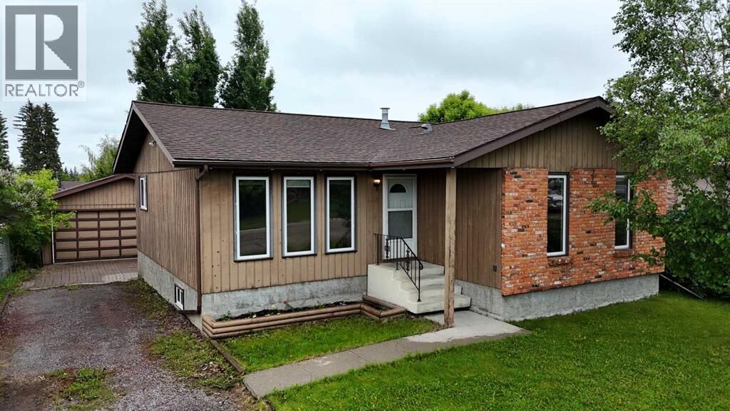 Property Photo:  5415 15 Avenue  AB T7E 1H3 