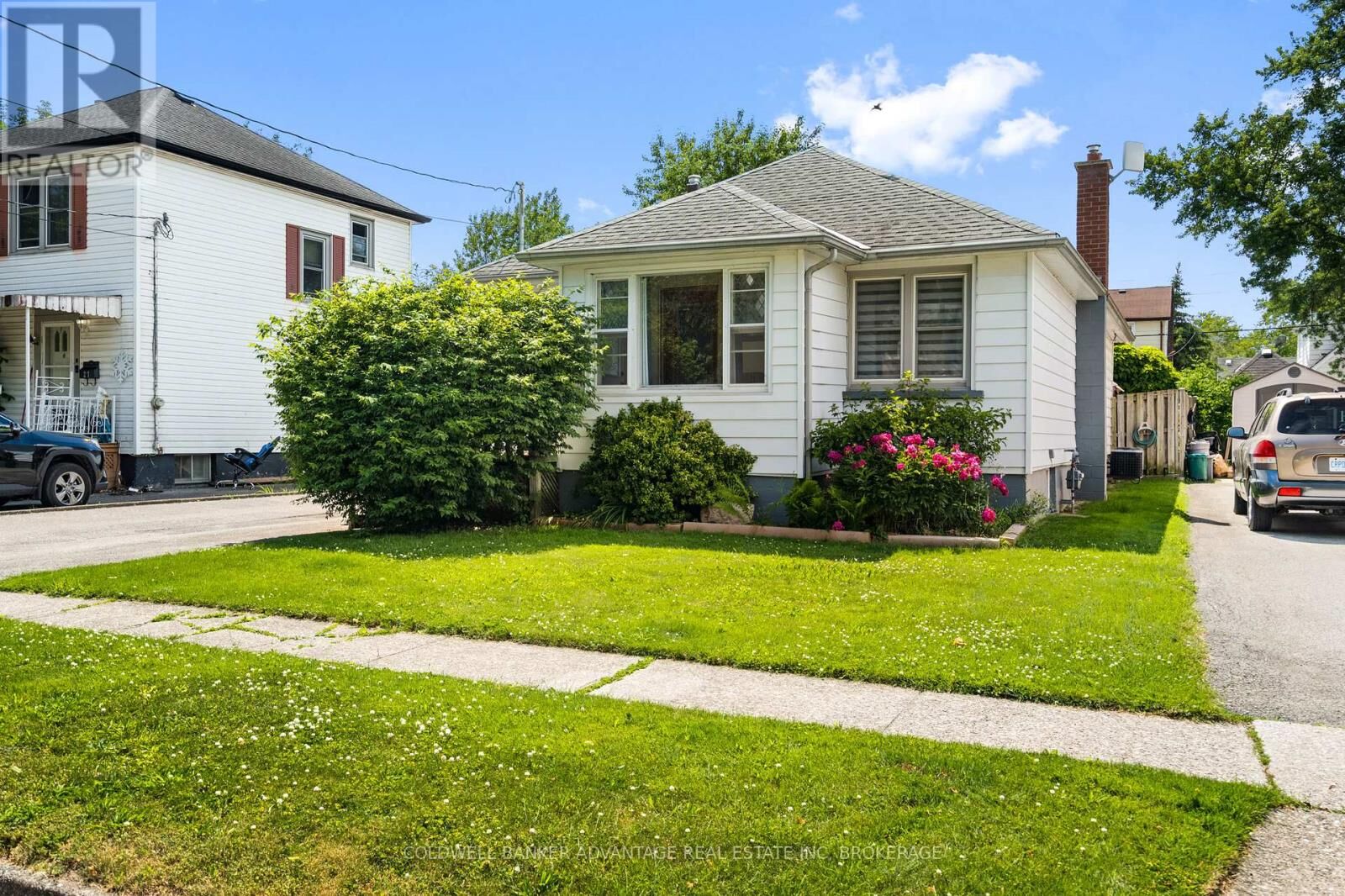 Property Photo:  25 Lyons Avenue  ON L3B 1L8 