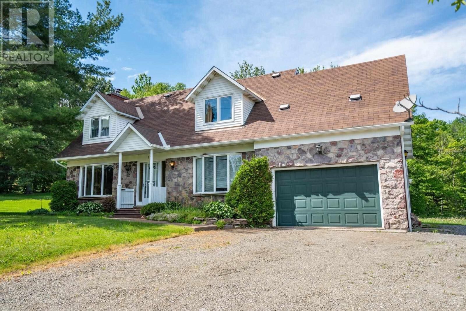 Property Photo:  552 Old Garden River Rd  ON P6A 0C9 