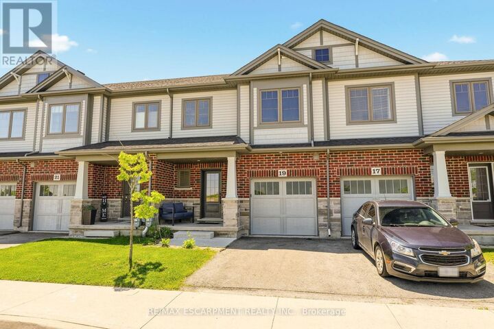 Property Photo:  19 Severino Circle  ON L0R 2A0 