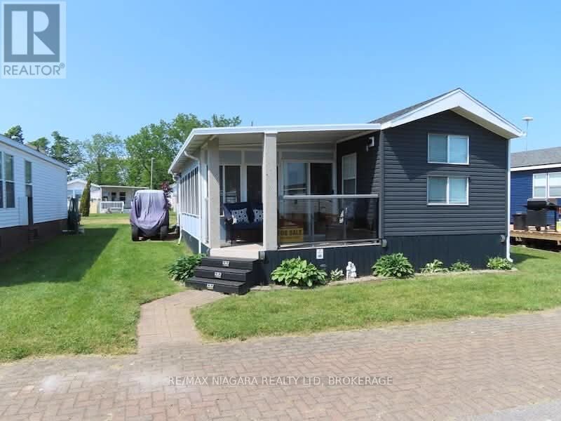 Property Photo:  48 Quarry View Village  ON L0S 1R0 