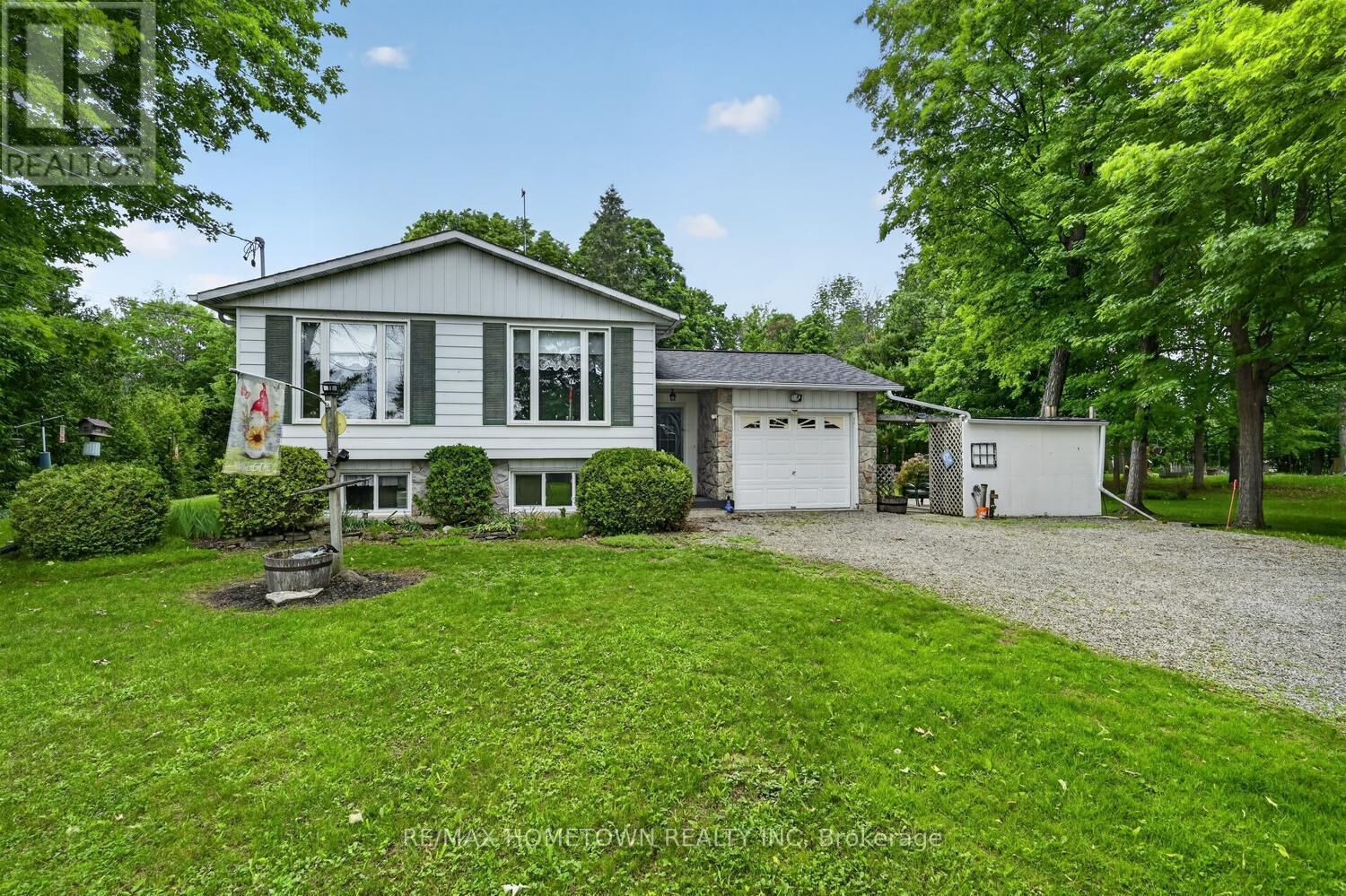 Property Photo: 228 8th Line Road ON K0E 1B0