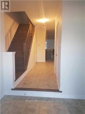 Property Photo: 121 Huguenot Road ON L6H 7C4