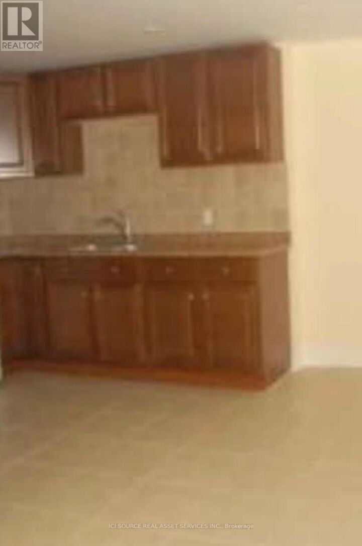 Property Photo:  41 Cherry Bush Road  ON L6A 0R9 