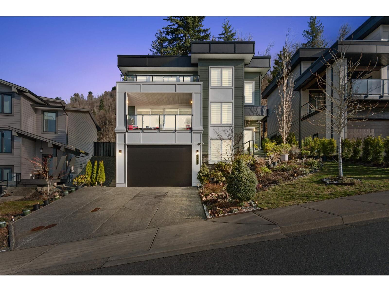 Property Photo: 5510 Maclachlan Place BC V2R 0P3