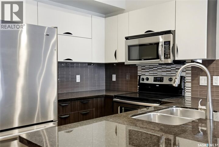 Property Photo:  107 721 8th Street  SK S7H 0R4 