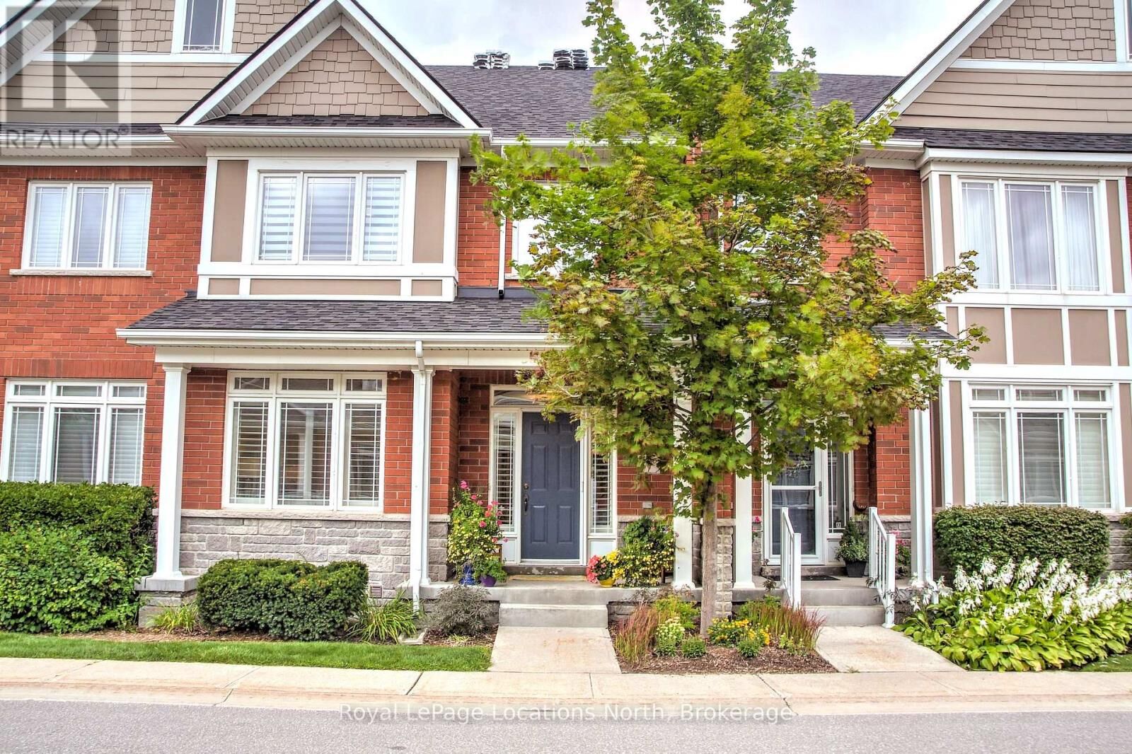 Property Photo: 7 Collship Lane ON L9Y 0J6