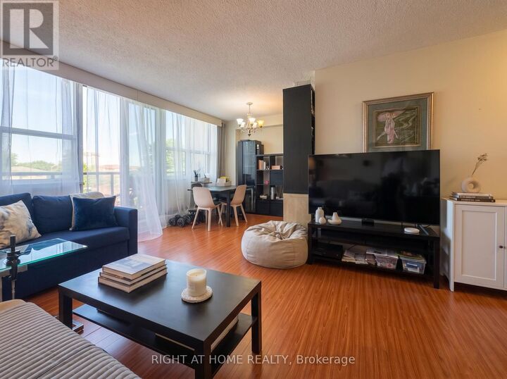 Property Photo: 1050 Stainton Drive 201 ON L5C 2T8