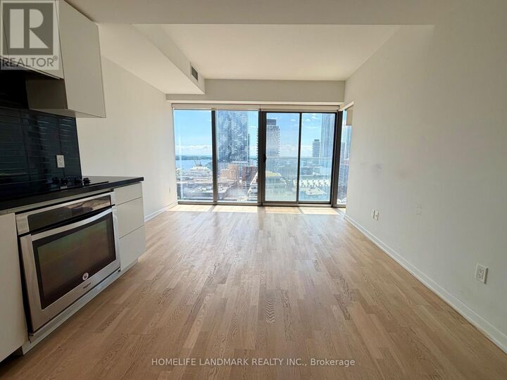 Property Photo:  60 Colborne Street 1703  ON M5E 0B7 