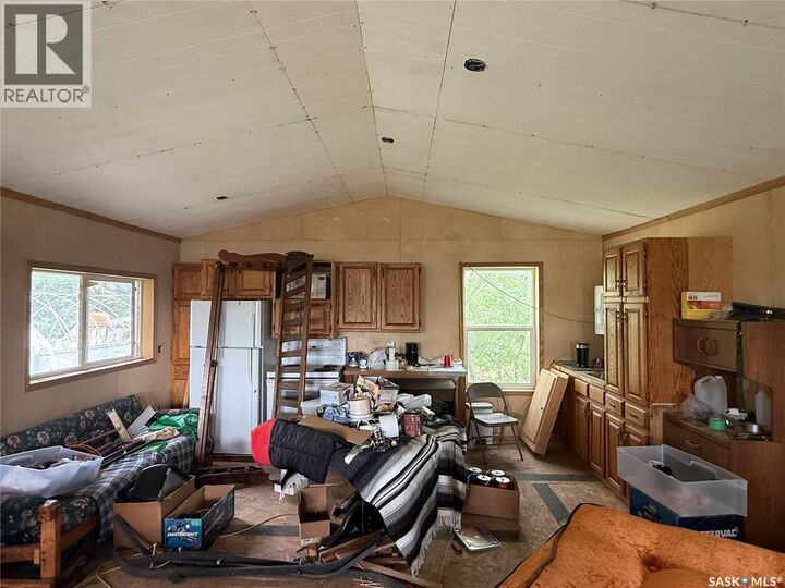 Property Photo:  102-104 Railway Avenue  SK S0M 2P0 