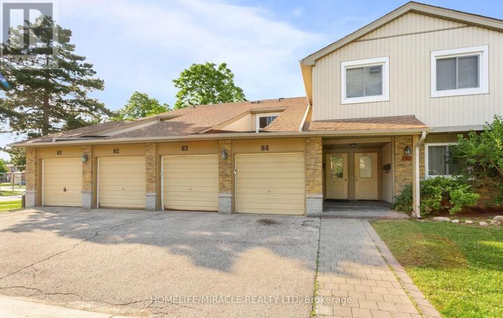 Property Photo: 6797 Formentera Avenue 81 ON L5N 2L6