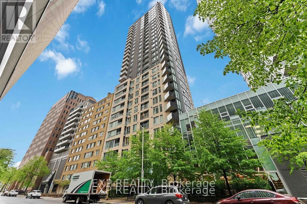 Photo de la propriété: 40 Nepean Street 1607 ON K2P 0X5