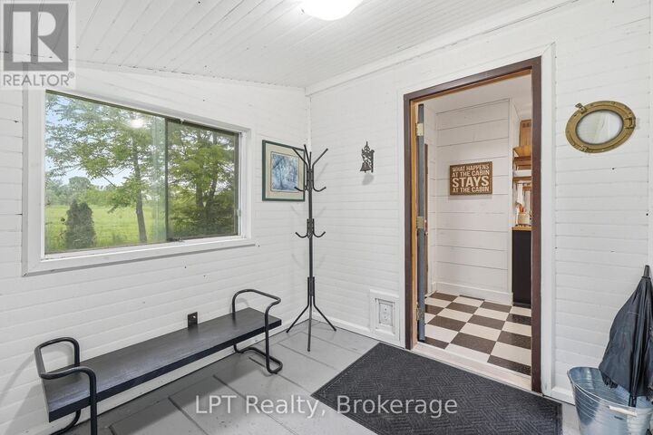 Property Photo: 34 Captains Drive ON K0K 2T0