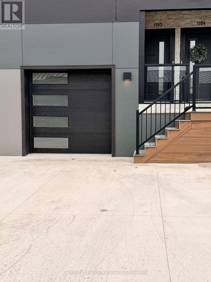 Property Photo:  361 Quarter Town Line 1103  ON N4G 5T9 
