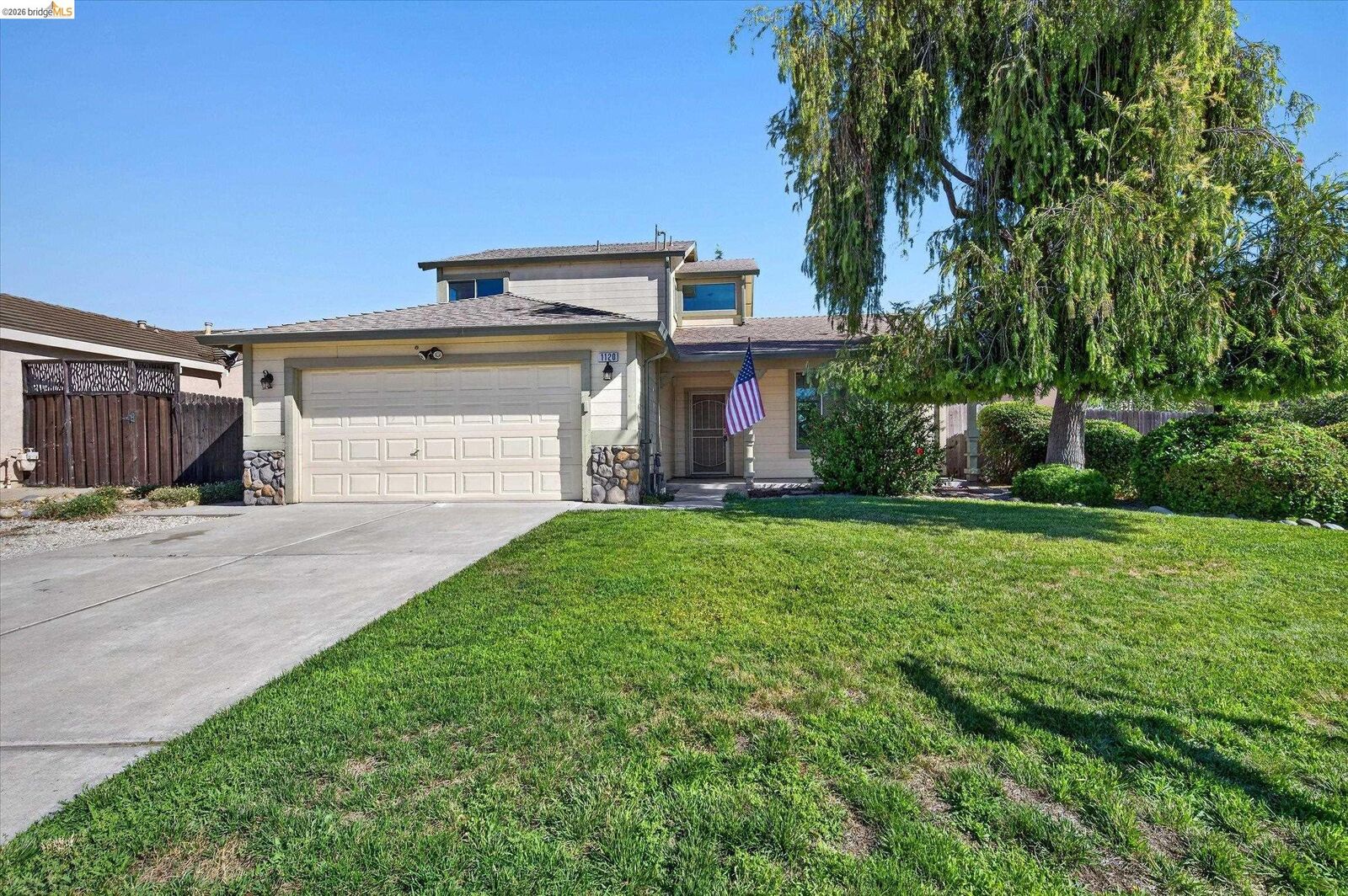 Property Photo: 1120 Deerpark Rd CA 94561