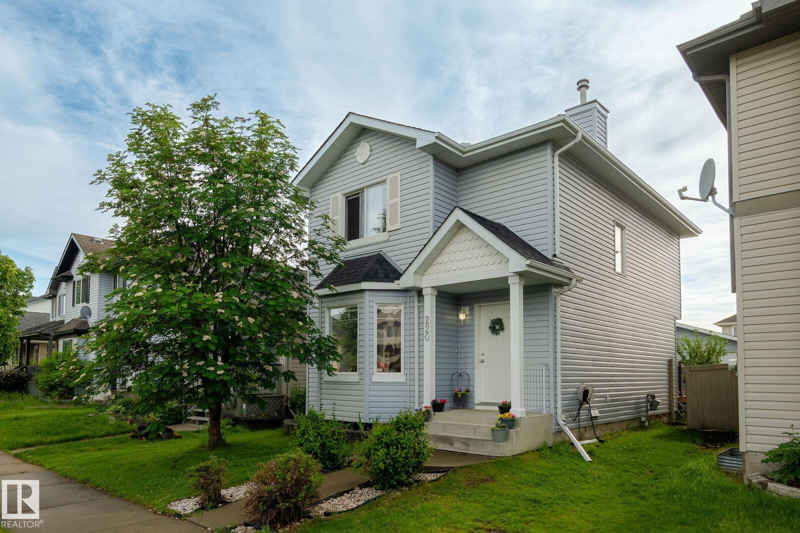 Property Photo: 220 85st SW AB T6X 1H5