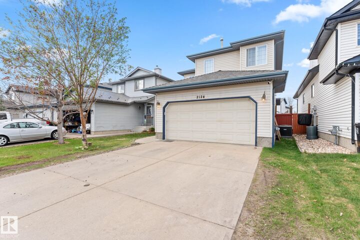 Property Photo:  2124 35A Avenue NW  AB T6T 1W3 