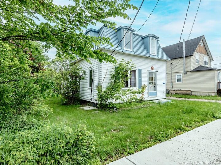 Property Photo:  12 Court Street  NB E4W 3Y2 