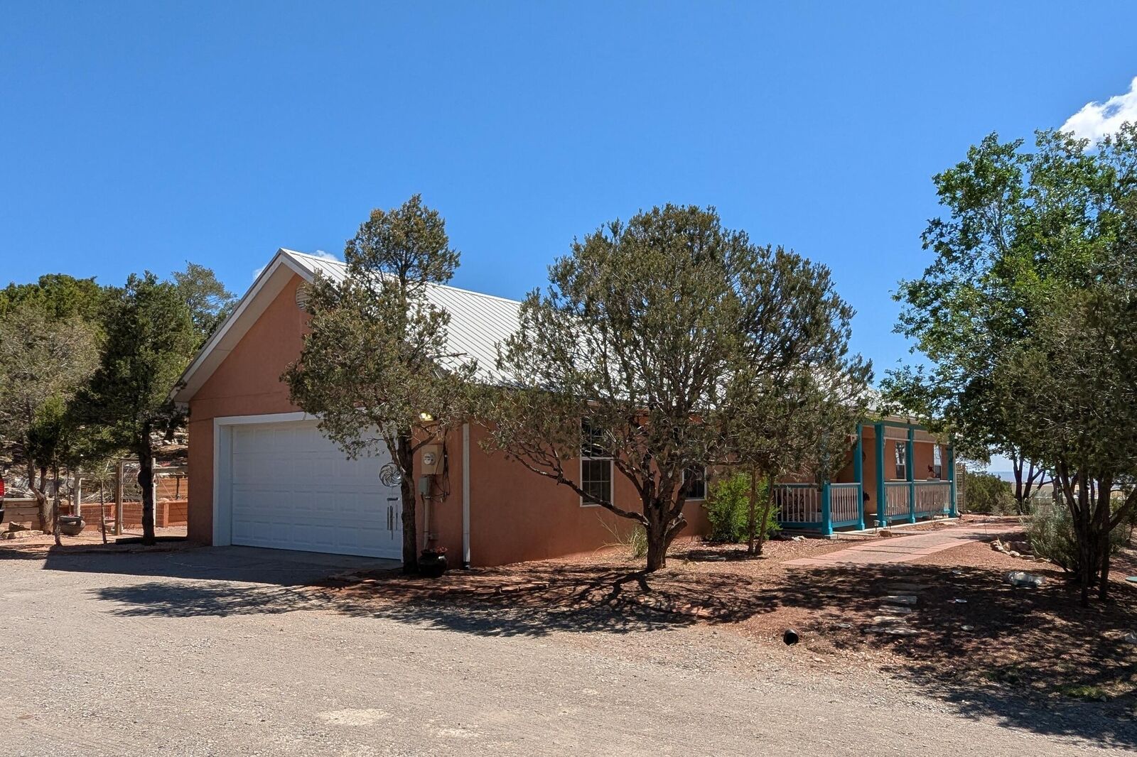 Property Photo:  9 Camino Collado  NM 87015 