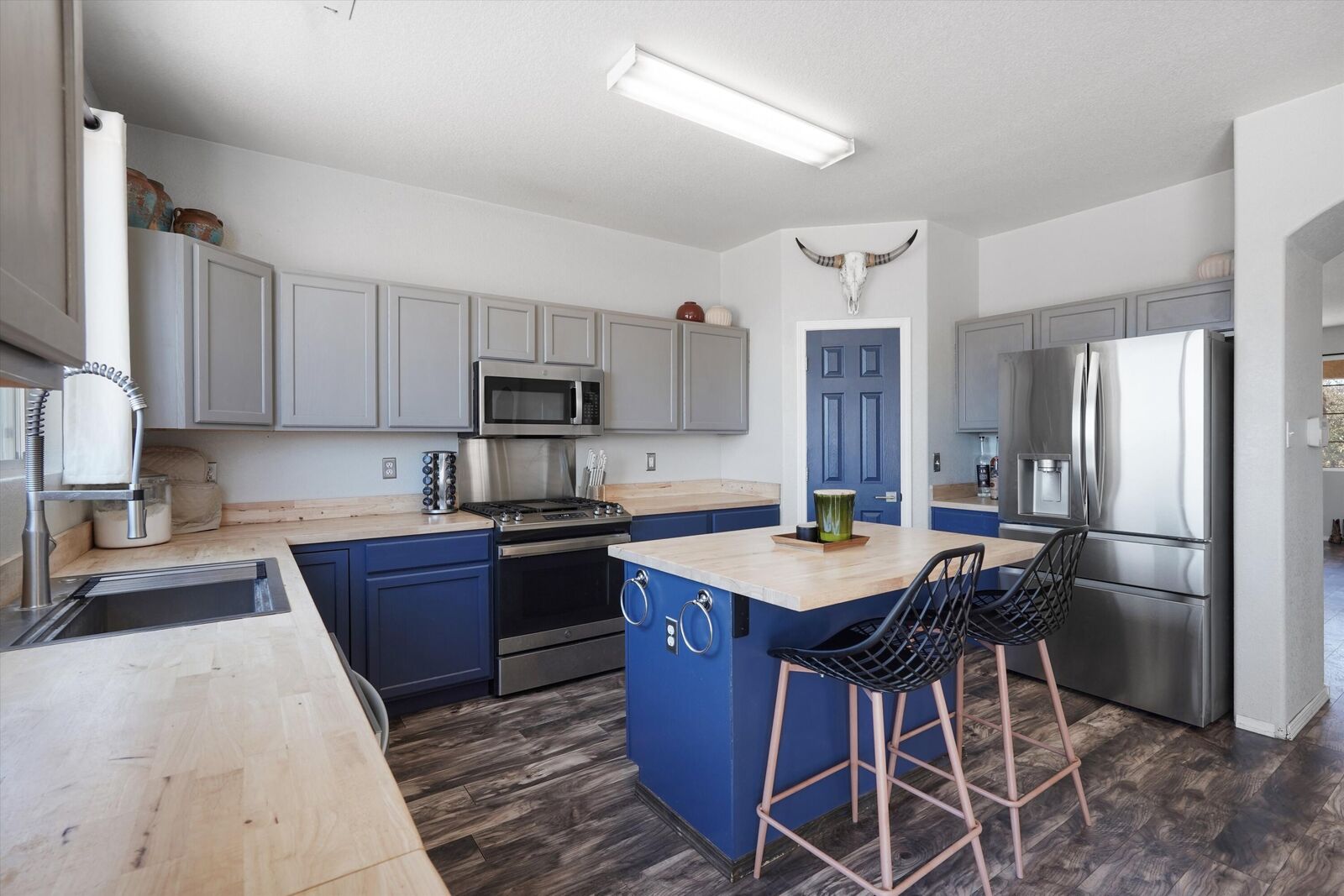 Property Photo: 2511 Clear Sky Street SW NM 87031