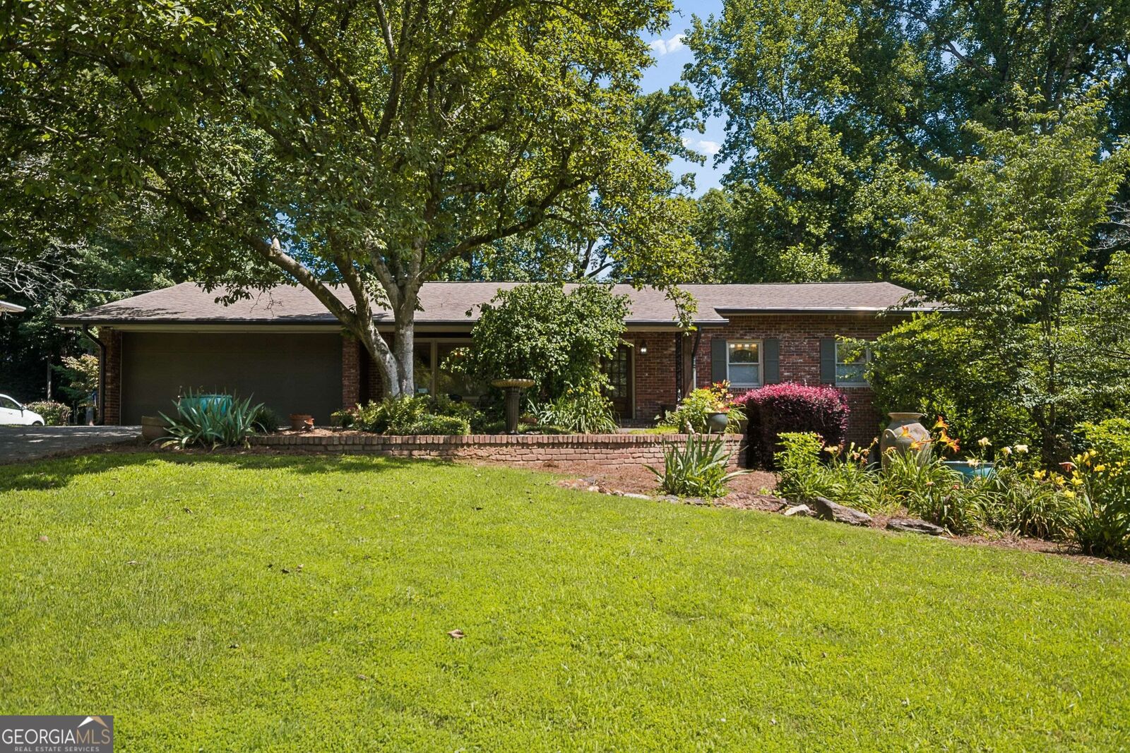 Property Photo: 2478 Williamswood Court GA 30033