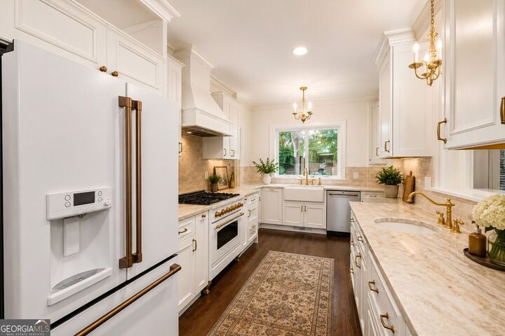 Property Photo:  5316 Fairfield W  GA 30338 
