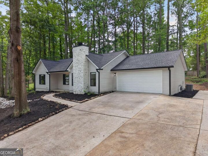 Property Photo:  160 Running Bear Trail  GA 30214 