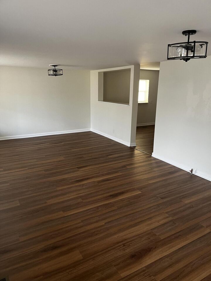 Property Photo: 1007 Diamond Avenue AL 35740