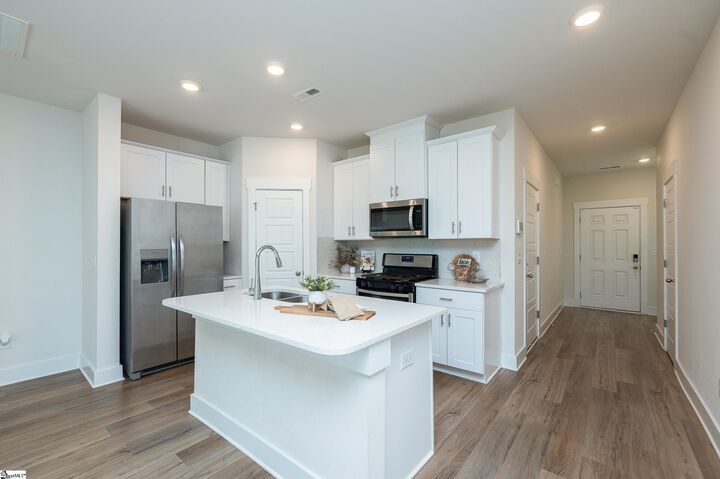 Property Photo:  635 Millwright Way  SC 29651 