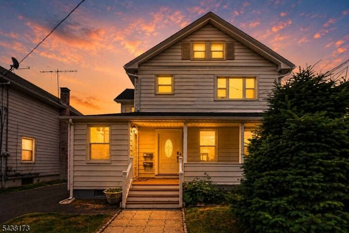 Property Photo:  5 3rd St  NJ 08869 