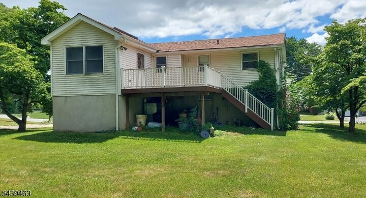 Property Photo:  37 Fairview Ave  NJ 07419 