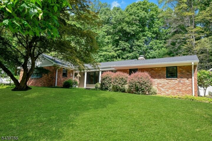 Property Photo: 29 Dogwood Dr NJ 07930