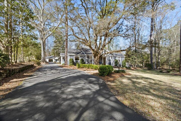 Property Photo:  1548 N 7th Ave.  MS 39440 