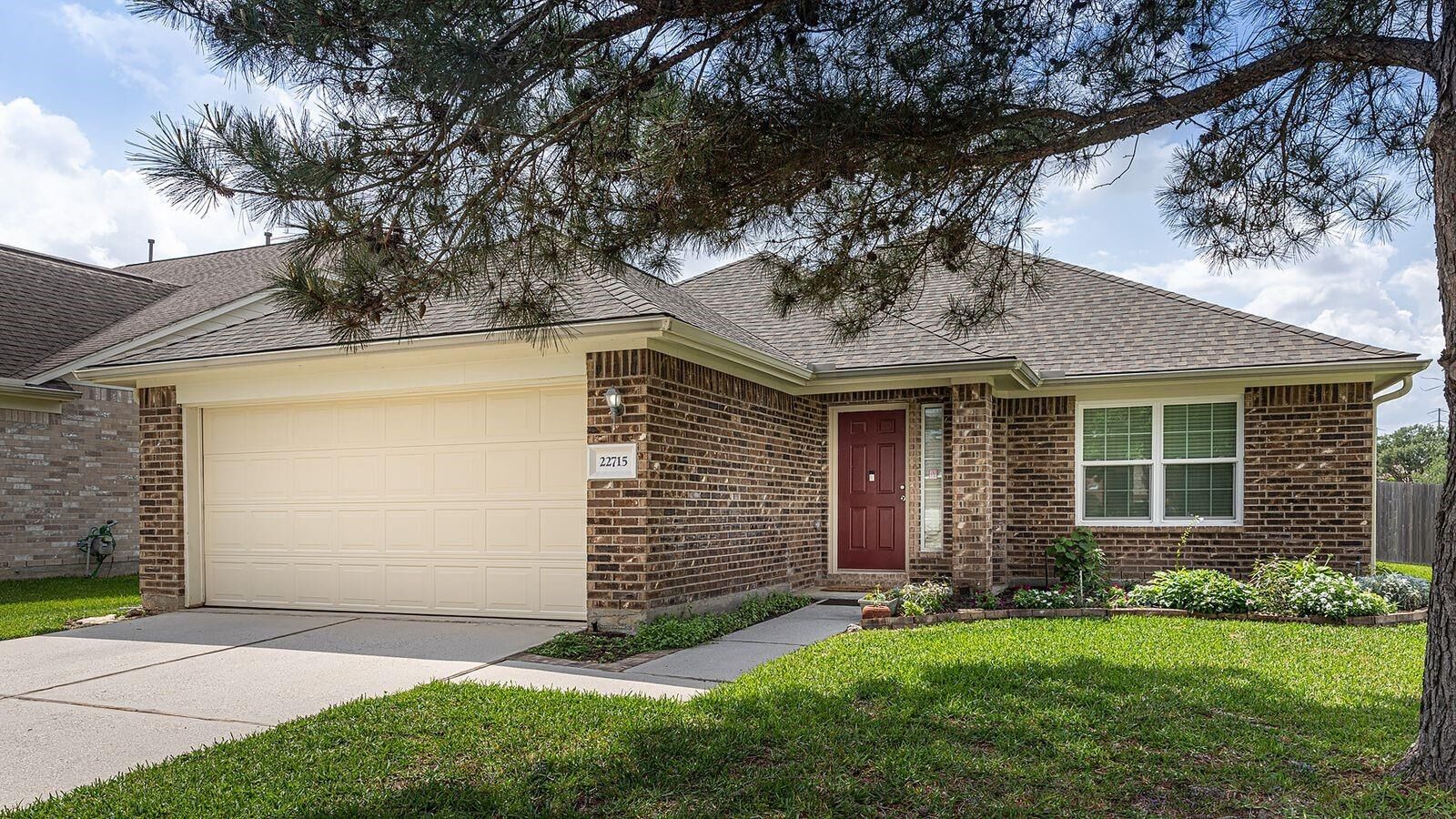 Property Photo:  22715 Imperial Ivy Court  TX 77373 