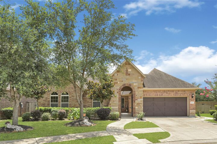 Property Photo: 28639 Rolling Ridge Drive TX 77494