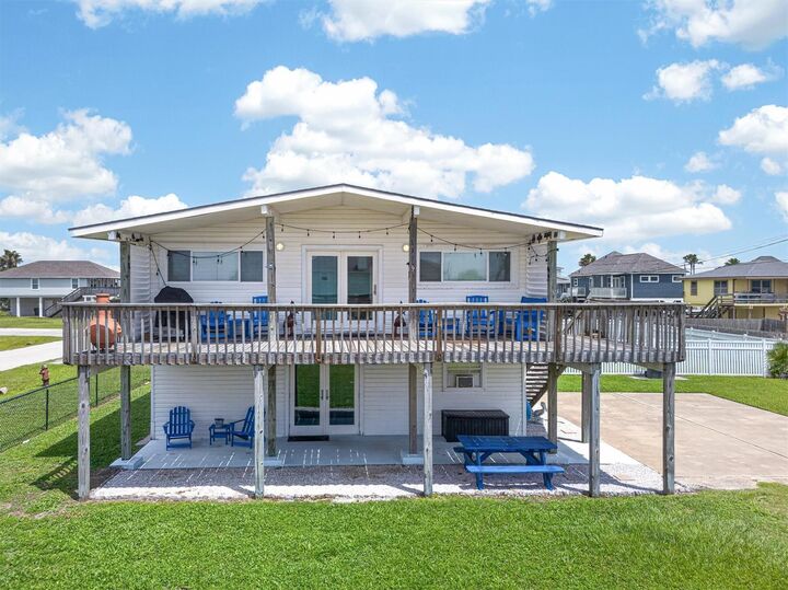 Property Photo: 4019 Jackson Drive TX 77554