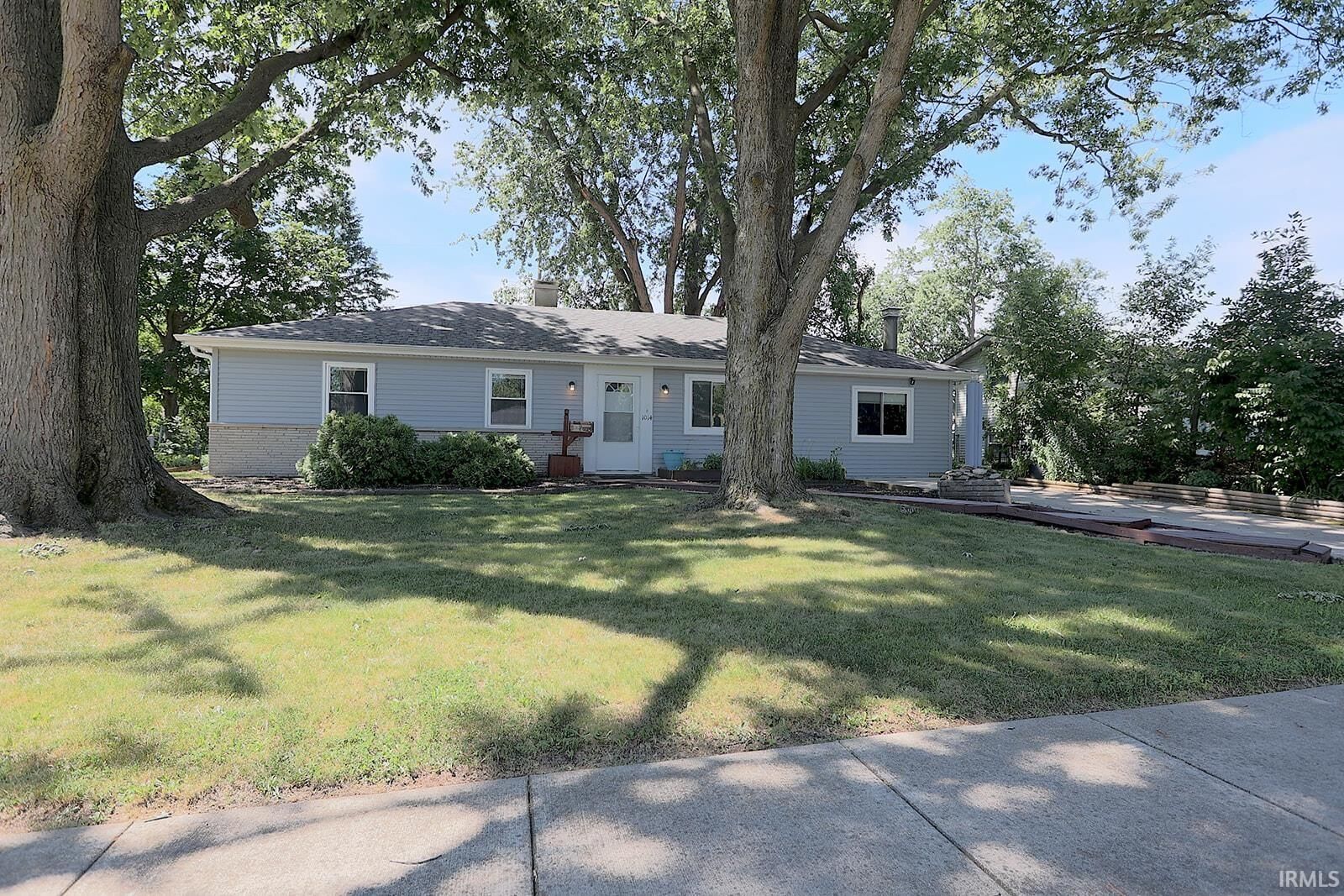 Property Photo: 1014 Buckingham Drive IN 46825-4510