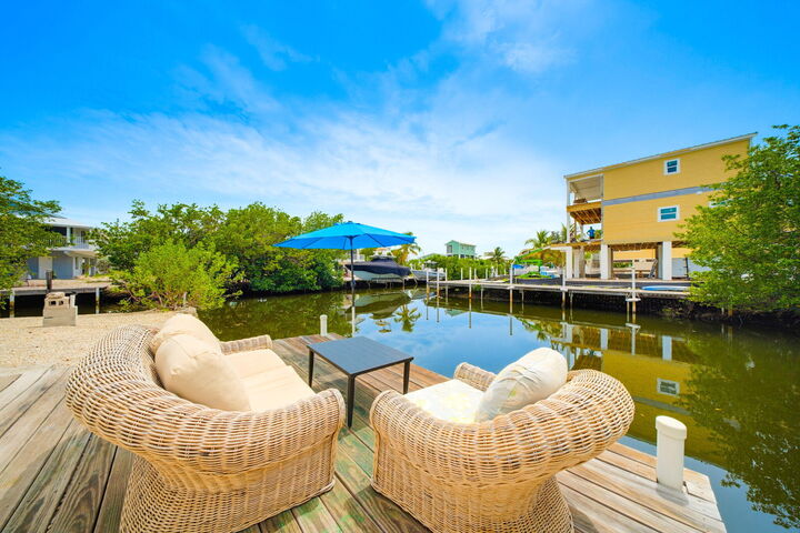 Property Photo: 27358 Jamaica Lane FL 33042