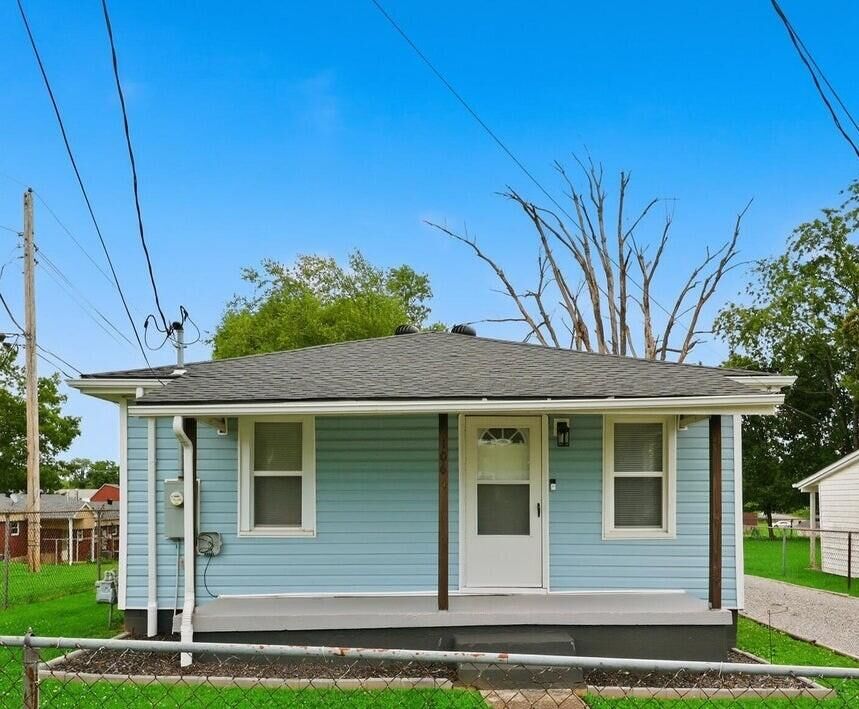 Property Photo:  106 Lassiter Drive  KY 40475 
