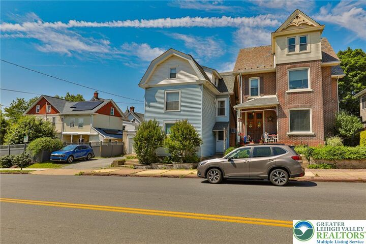 Property Photo:  111 E Goepp Street  PA 18018 