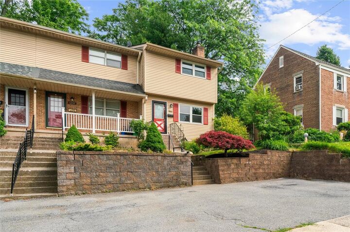 Property Photo: 1259 Lehigh Parkway PA 18103