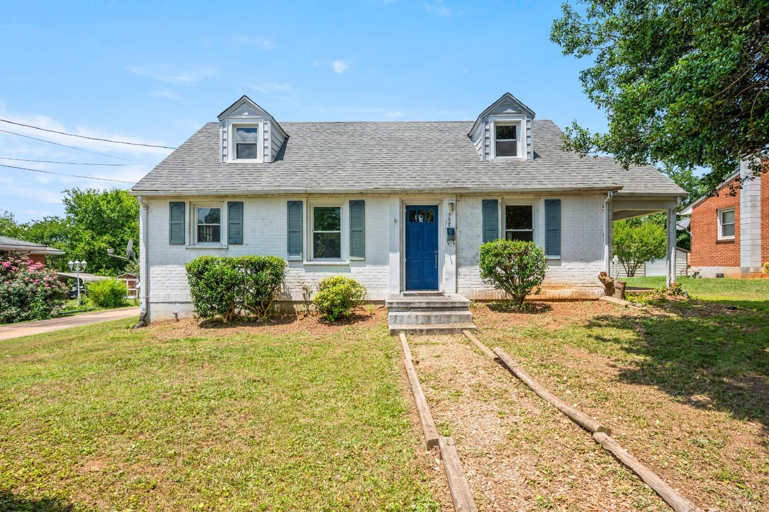 Property Photo: 5625 White Oak Drive VA 24502