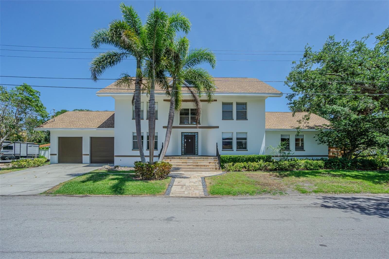 Property Photo: 2114 S Venus Street FL 33629