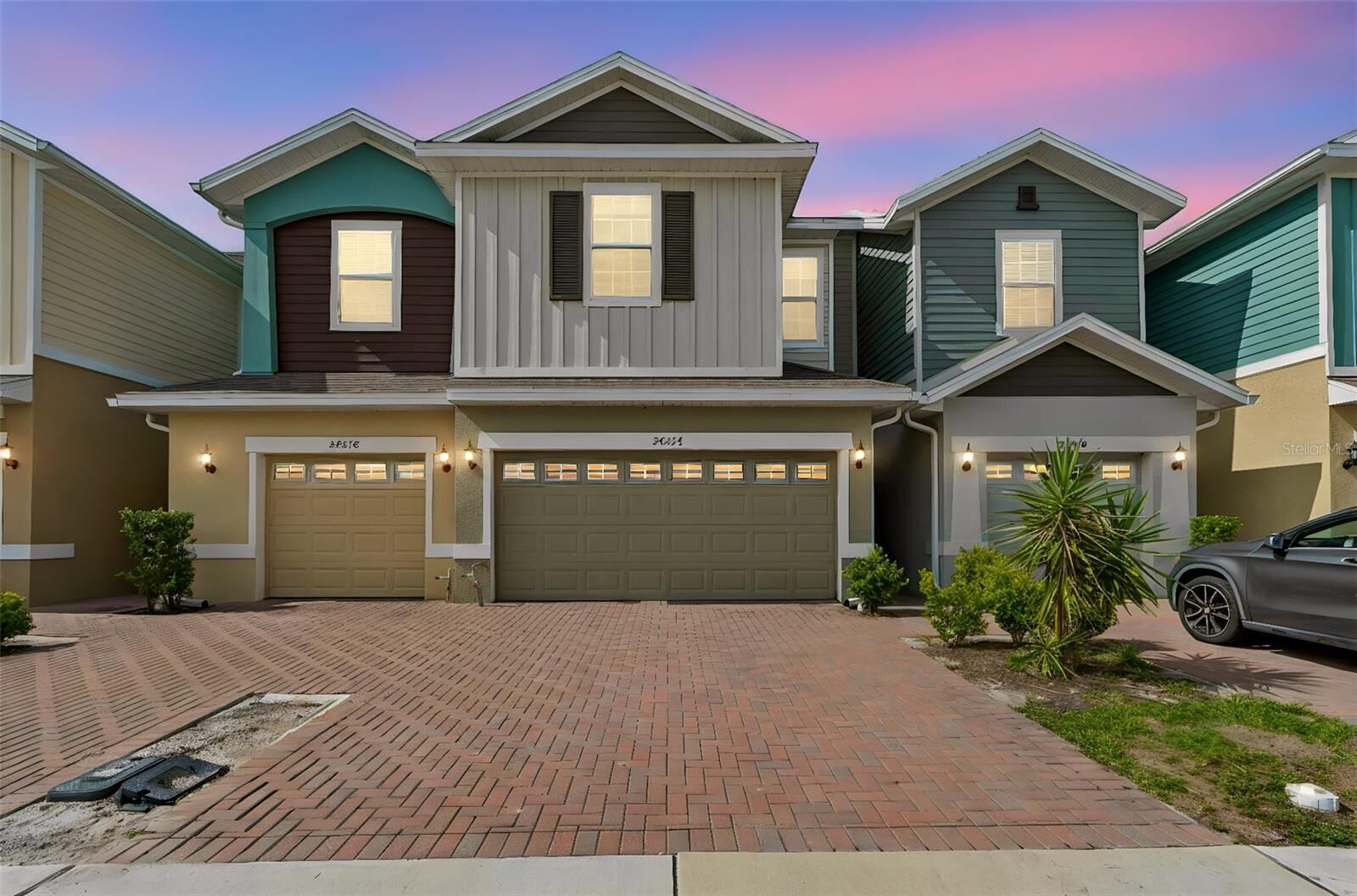 Property Photo: 34214 Cinder Way FL 33545