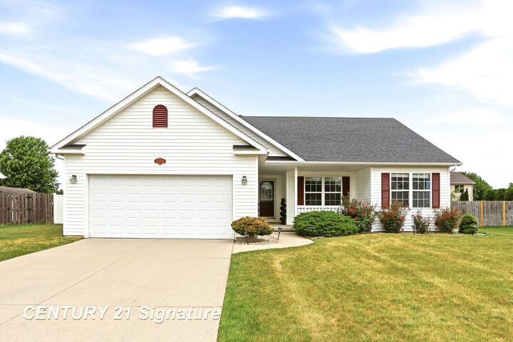 Property Photo:  5570 Blackberry Road  MI 48603 