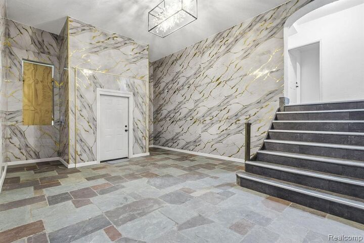 Property Photo: 3295 Rochester Street 2 MI 48206