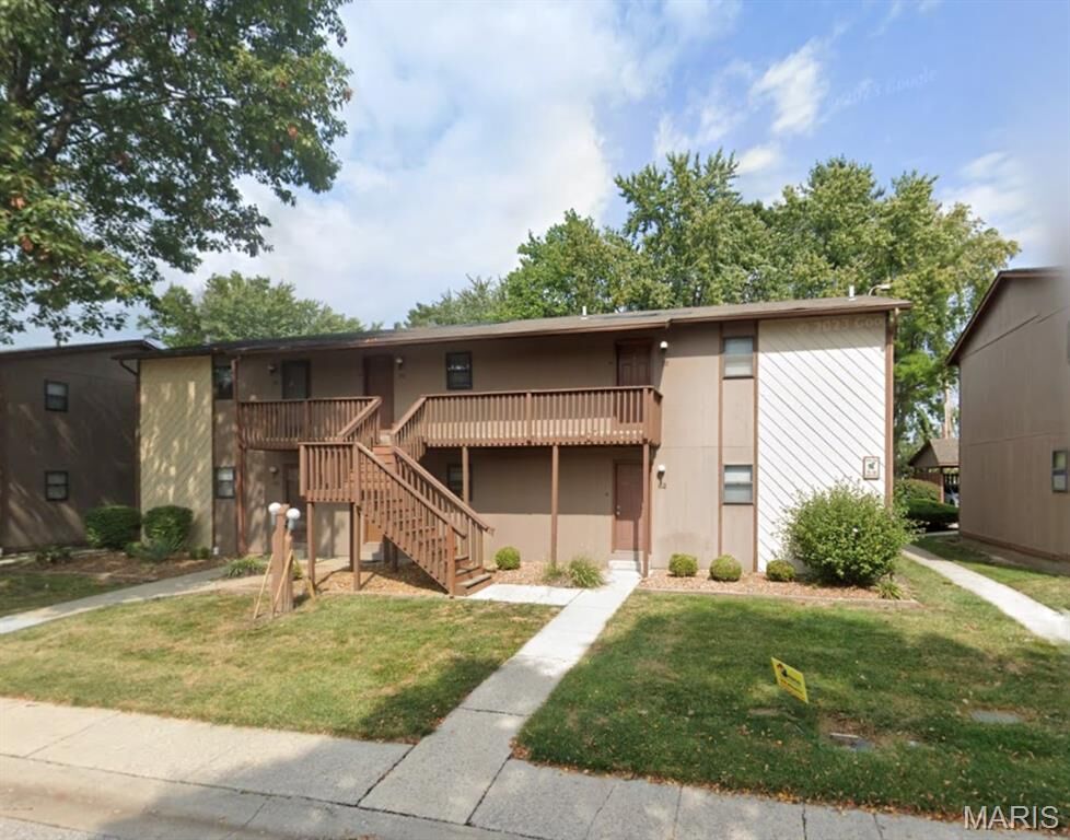 Property Photo:  97 Peachtree Lane  IL 62208 