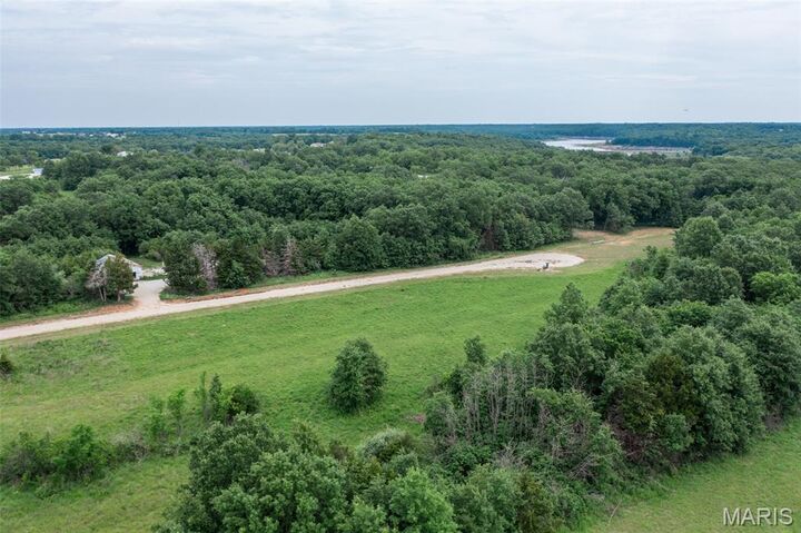 Property Photo:  16 Halyon Estates  MO 63462 
