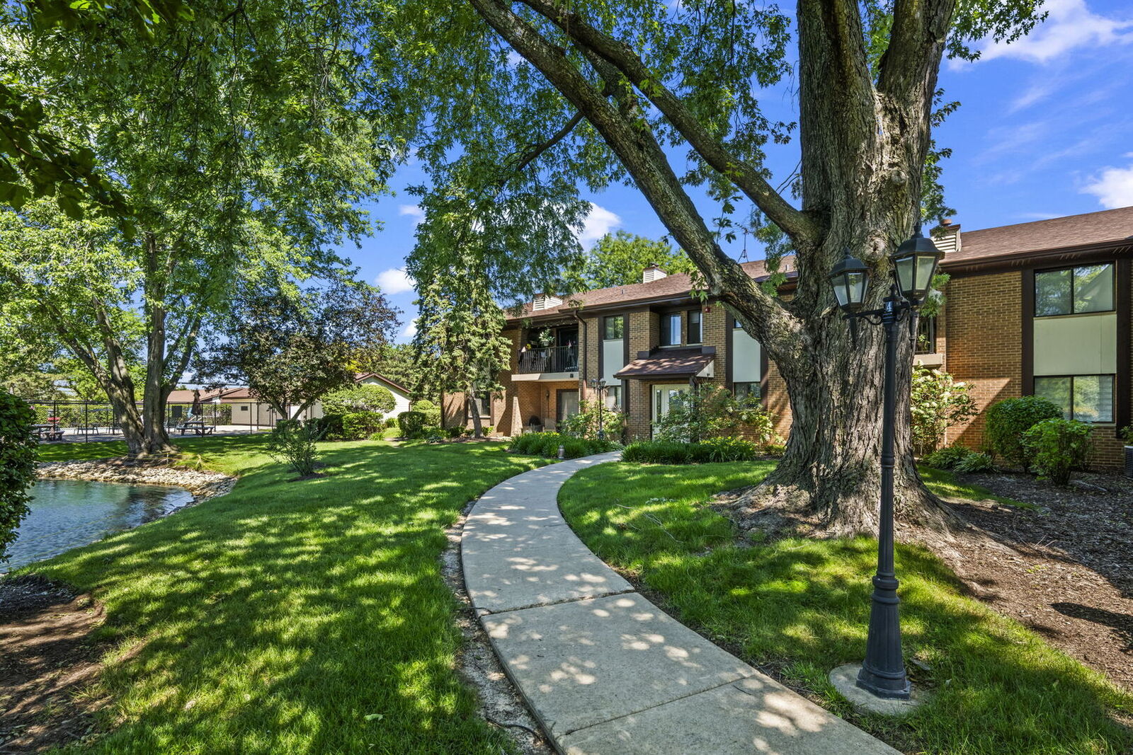 Property Photo:  2221 Wharf Drive 208  IL 60517 