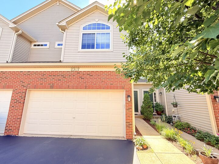 Property Photo: 2307 Stoughton Drive IL 60502